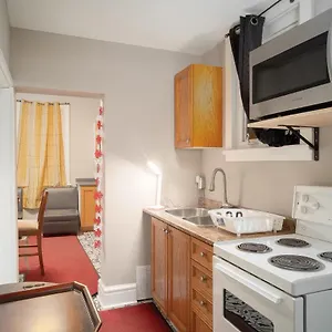 https://room-2-downtown-ottawa.ottawa-hotel.net